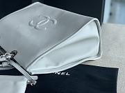 Chanel Shopping Travel Bag White Size 34x23x10 cm - 6