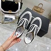 Chanel Small Black Shoes - 1