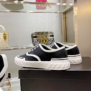 Chanel Small Black Shoes - 4