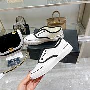 Chanel Small White Shoes - 4