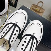 Chanel Small White Shoes - 3