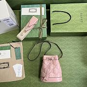 Gucci GG Matelassé Leather Mini Bucket Bag Pink Size 17x20x10 cm - 2