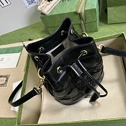 Gucci GG Matelassé Leather Mini Bucket Bag Black Size 17x20x10 cm - 6