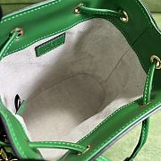 Gucci GG Matelassé Leather Mini Bucket Bag Green Size 17x20x10 cm - 5