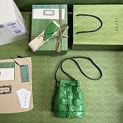 Gucci GG Matelassé Leather Mini Bucket Bag Green Size 17x20x10 cm - 2