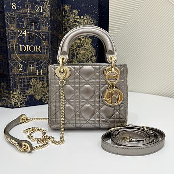 Dior Classic Lady Diana Bag Bronze Gold Size 17x7x15 cm