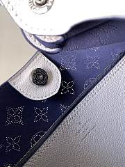 Louis Vuitton White Mahina M53188 Size 35x40x17 cm - 6