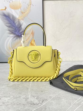 Versace La Medusa Handbag Size 25x15x22 cm