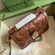 Gucci GG Matelassé Leather Small Handbag Brown Size 18x13x6.5 cm - 5