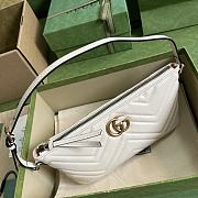 GG Marmont Shoulder Bag White Size 23x12x10 cm - 4