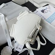 Chanel White Backpack Size 21x20x12 cm - 5