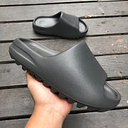 Adidas Yeezy Slipper Black - 2