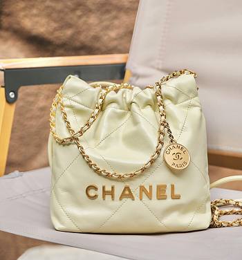 Chanel 22 Mini Handbag Shiny Yellow Size 20x18x6.5 Cm