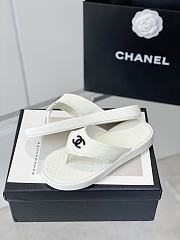 Chanel Summer New Beach White Slippers - 4