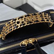 Chanel Vanity Case Shiny Calfskin Black Size 14×19×8.5 cm - 3