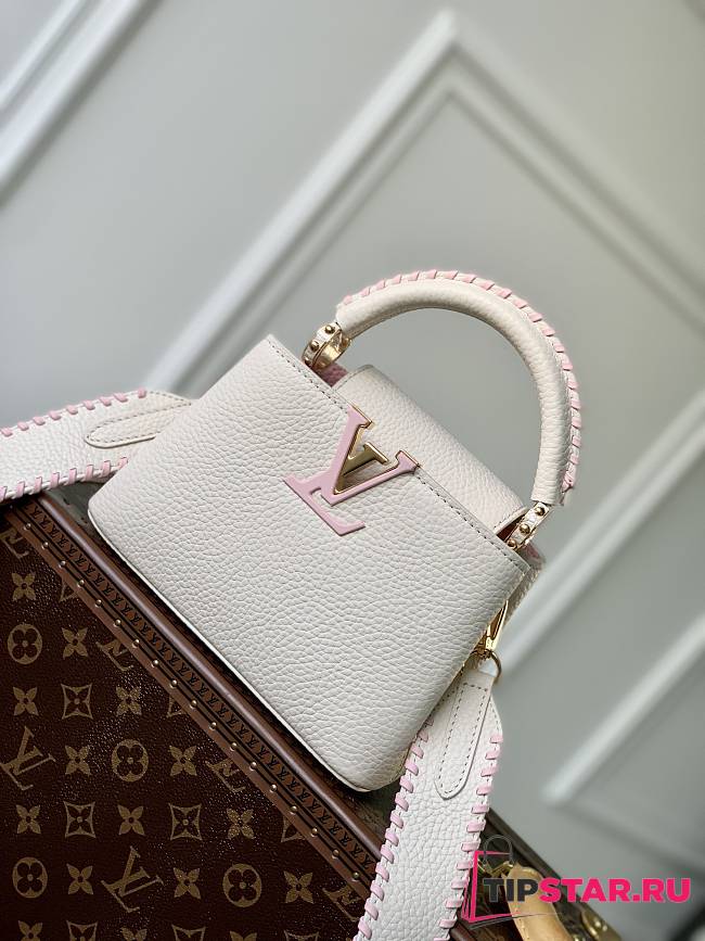 Louis Vuitton Capucines BB Pearly Pink Size 21×14×8 cm - 1
