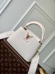 Louis Vuitton Capucines BB Pearly Pink Size 21×14×8 cm - 1