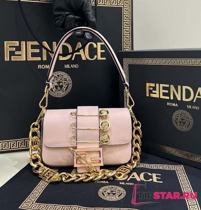 Fendi X Varsace Small Baguette Underarm Bag Metal Pins Pink Size 20x13x5 cm - 1