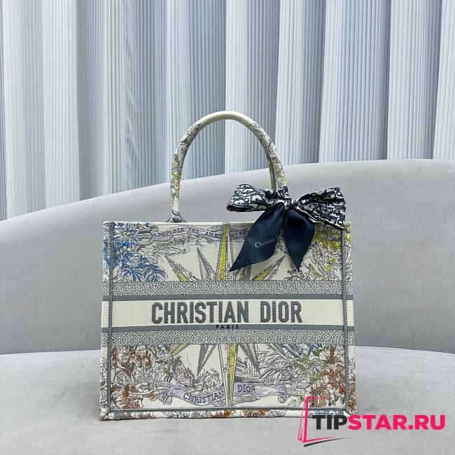 Dior Book Tote Multicolor Rêve d'Infini Embroidery Size 36x27.5x16.5 cm - 1