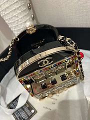 Chanel Slot Machine Minaudiere Size 16×9×4 cm - 2