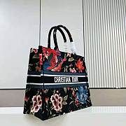 Large Dior Book Tote Black Multicolor Dior Birds Embroidery Size 42x35x18.5 cm - 5