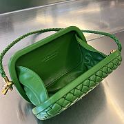 Bottega Veneta Knot On Strap Green Size 20x12x5.5 cm - 6