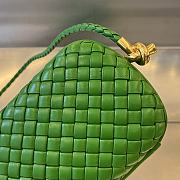 Bottega Veneta Knot On Strap Green Size 20x12x5.5 cm - 2