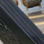 Louis Vuitton Pochette Jour Bag M82080 Size 35x25x2.8 cm - 3