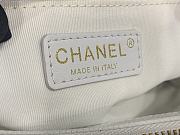 Chanel Classic Shopping Bag White Size 24x33x13 cm - 5