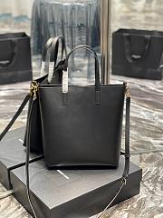 Shopping Saint Laurent Toy In Supple Leather Black Size 25x28x8 cm  - 3