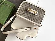 Gucci Horsebit 1955 Shoulder Bag White GG Supreme Size 25x18x8 cm - 5