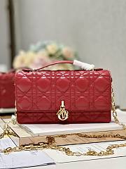 Mini Miss Dior Bag Scarlet Red Size 21x11.5x4.5 cm - 1