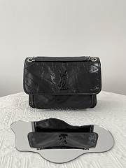 YSL Niki Medium Chain Bag In Crinkled Vintage Leather Black Size 28x20x8,5 cm - 1
