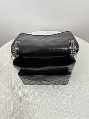 YSL Niki Medium Chain Bag In Crinkled Vintage Leather Black Size 28x20x8,5 cm - 5