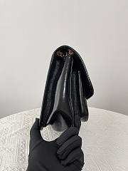 YSL Niki Medium Chain Bag In Crinkled Vintage Leather Noir Size 28x20x8,5 cm - 2