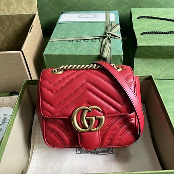 GG Marmont Mini Shoulder Bag Red Size 18x13.5x8 cm