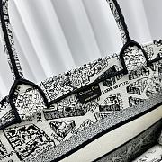 Medium Dior Book Tote White And Black Plan De Paris Embroidery Size 36x27.5x16.5 cm - 2