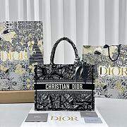 Medium Dior Book Tote Black and White Plan de Paris Embroidery Size 36x27.5x16.5 cm - 1