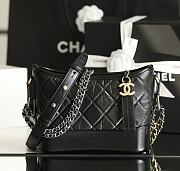 Chanel's Gabrielle Large Hobo Bag Size 15x20x8 cm - 1