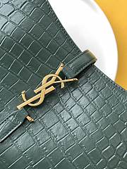 YSL Le 5 À 7 In Crocodile - Embossed Leather Vert Fonce 657228 Size 24.5x16x6cm - 5
