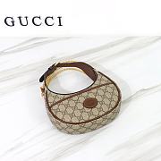 Gucci Half Moon Shaped Mini Bag Beige And Ebony Size 22x12.5x5 cm - 4