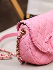 Chanel Mini Messenger Bag Pink Calfskin Size 15×19×7 cm - 5