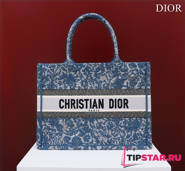 Medium Dior Book Tote Blue Dior Brocart Embroidery With Denim Effect Size 36x27.5x16.5 cm - 1