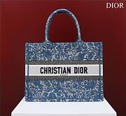 Medium Dior Book Tote Blue Dior Brocart Embroidery With Denim Effect Size 36x27.5x16.5 cm - 1