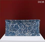 Medium Dior Book Tote Blue Dior Brocart Embroidery With Denim Effect Size 36x27.5x16.5 cm - 5