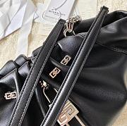 Givenchy Small Kenny Bag In Smooth Leather Black Size 32x22x17 cm - 3