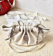 Givenchy Small Kenny Bag In Smooth Leather White Size 32x22x17 cm - 1