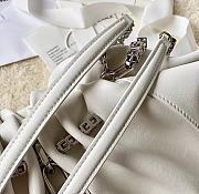Givenchy Small Kenny Bag In Smooth Leather White Size 32x22x17 cm - 2