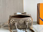 LV Speedy Bandoulière 20 Tourterelle Gray M46575 20.5x13.5x12cm - 5