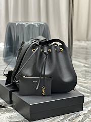 YSL Paris VII Large Flat Hobo Bag In Smooth Leather Black Size 44x33x2 cm - 1